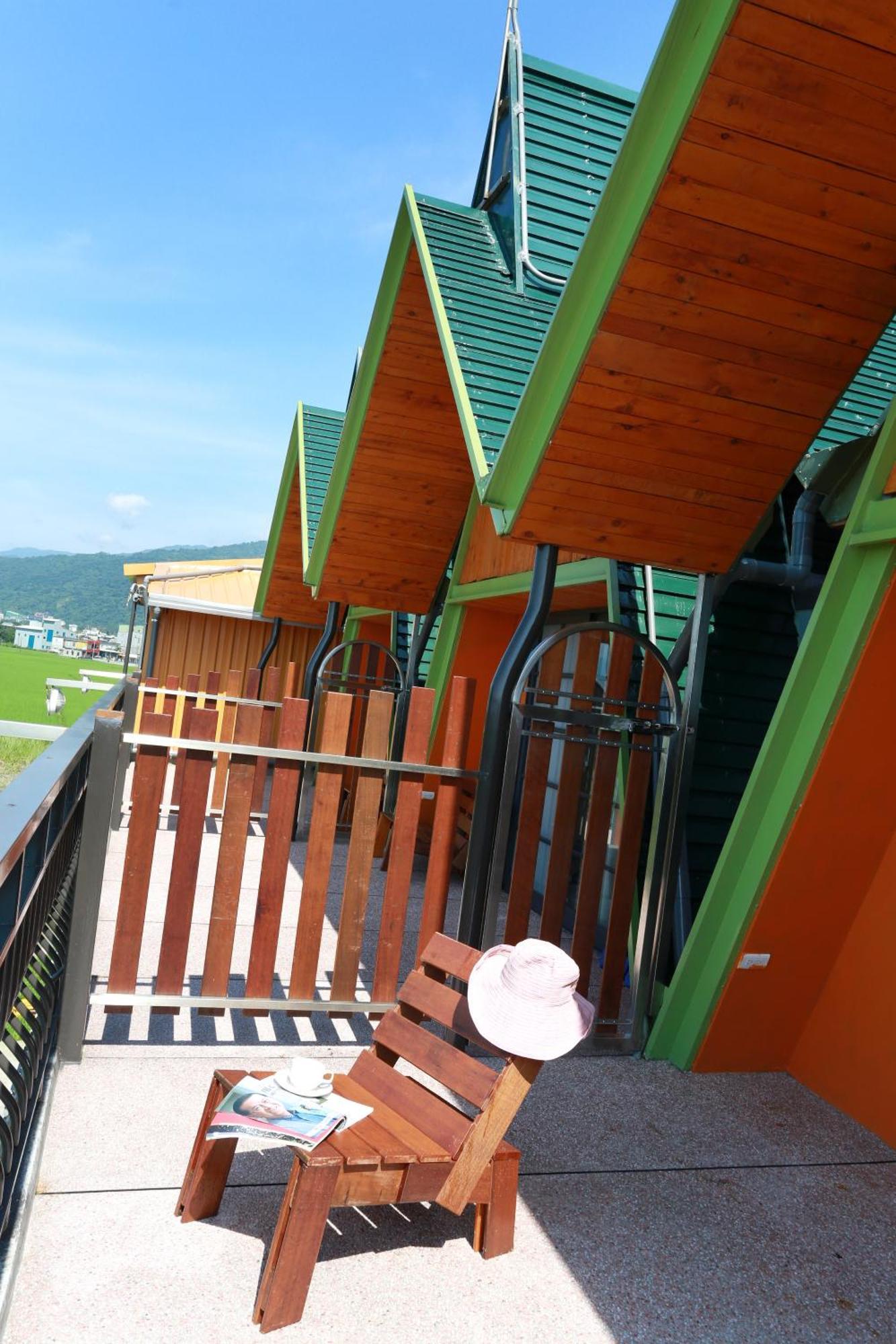 Artisan Hostel Тоучэн Экстерьер фото