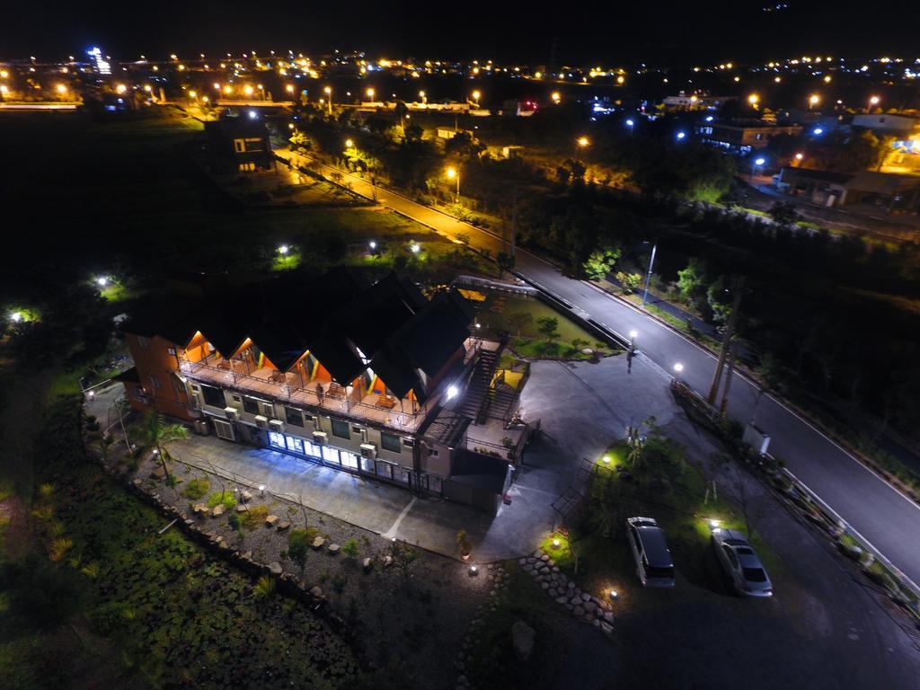 Artisan Hostel Тоучэн Экстерьер фото